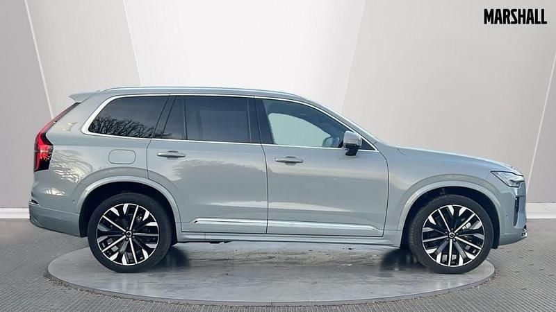 Used Volvo XC90 Ultra 455 HP (334 kW) 2025 Metallic  vapour grey SUV