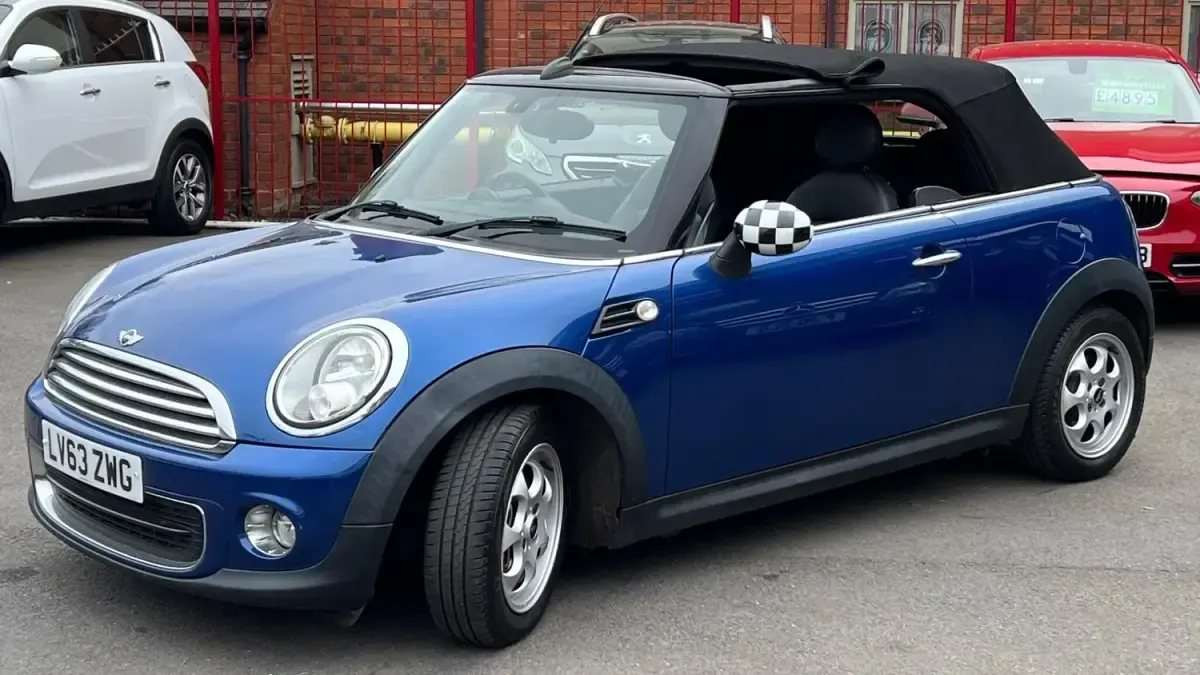 Używany Mini ONE 98 KM (72 kW) 2013 Niebieski Hatchback