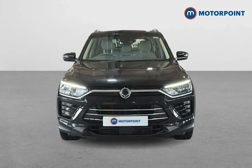 Used SsangYong Korando 163 HP (119 kW) 2023 Black Estate