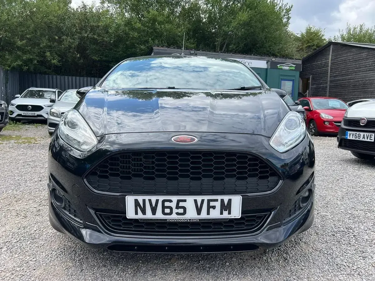 Used Ford Fiesta Zetec 2015 Black Hatchback