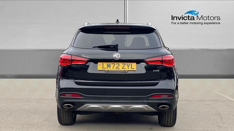 Used MG HS Exclusive 162 HP (119 kW) 2022 Black SUV