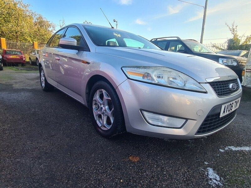 Silver Used 2008 Ford Mondeo Zetec Hatchback | £2,095 (Fair price) - Image 1/4