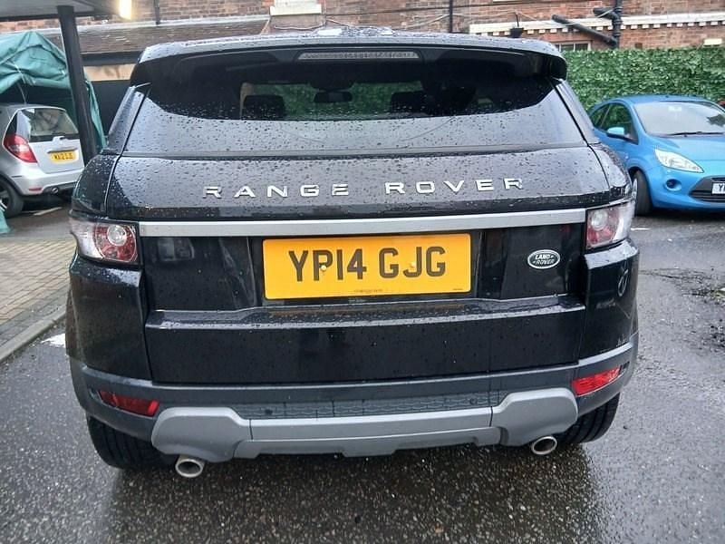 Used Land Rover Range Rover evoque Pure 190 HP (139 kW) 2014 Black SUV