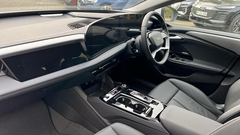 New Audi A6 e-tron Sport 269 kW (367 HP) 2025 White Estate