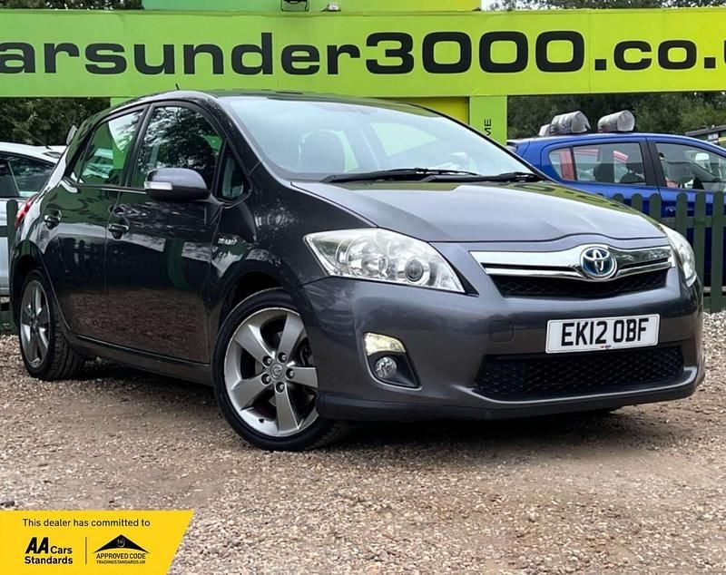 Grey Used 2012 Toyota Auris Hybrid Hatchback | £6,000 (Fair price) - Image 1/3