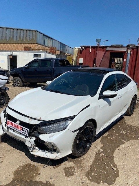 White Used 2017 Honda Civic Sport Plus Hatchback | £3,950 - Image 1/4