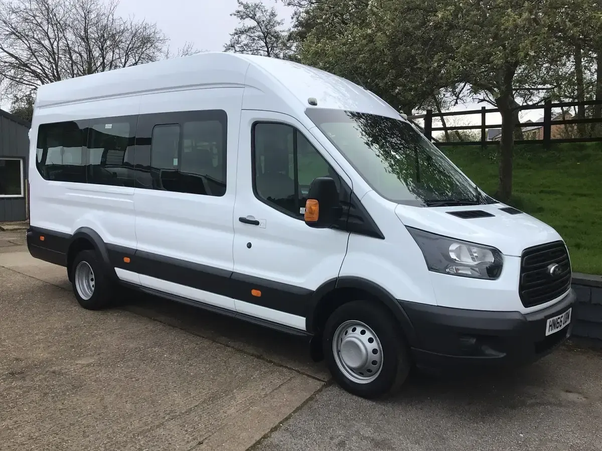 Used Ford Transit 125 HP (91 kW) 2016 White Van