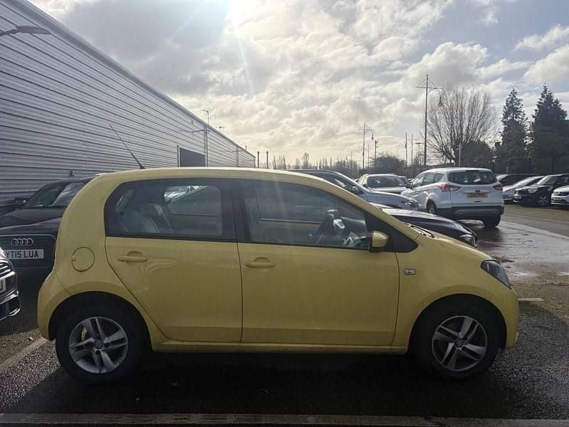 Used Seat Mii SE 75 HP (55 kW) 2014 Yellow Hatchback