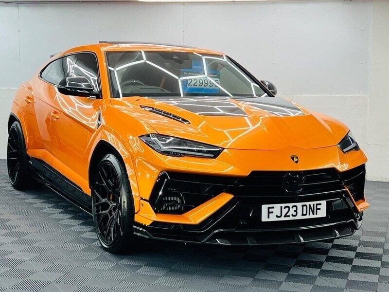 Orange Used 2023 Lamborghini Urus SUV | £229,989 - Image 1/4