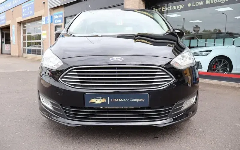 Second-hand Ford C-MAX Titanium 120 CP (88 kW) 2019 Monovolum