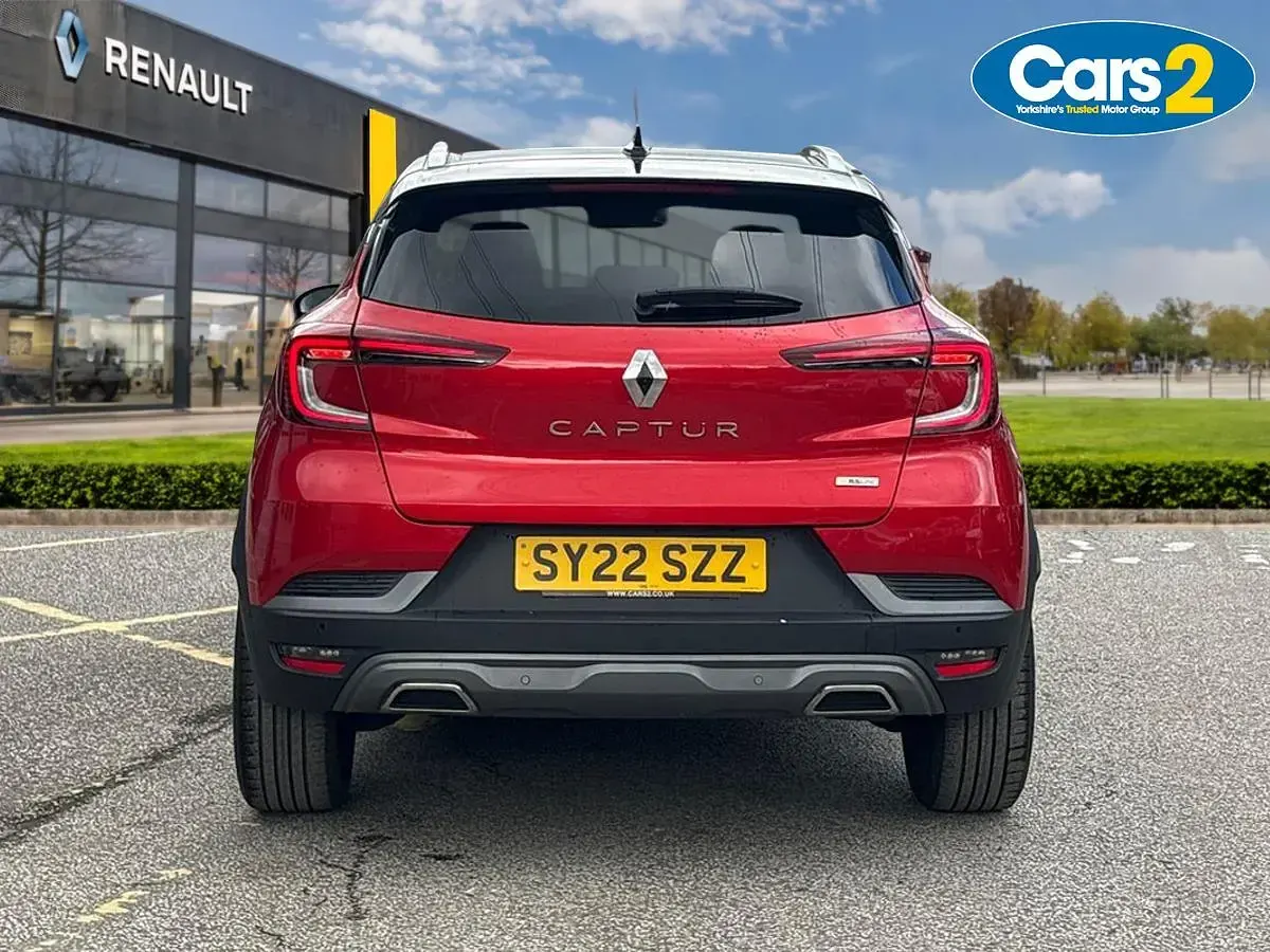 Used Renault Captur R.S. 140 HP (102 kW) 2022 Red/black  SUV