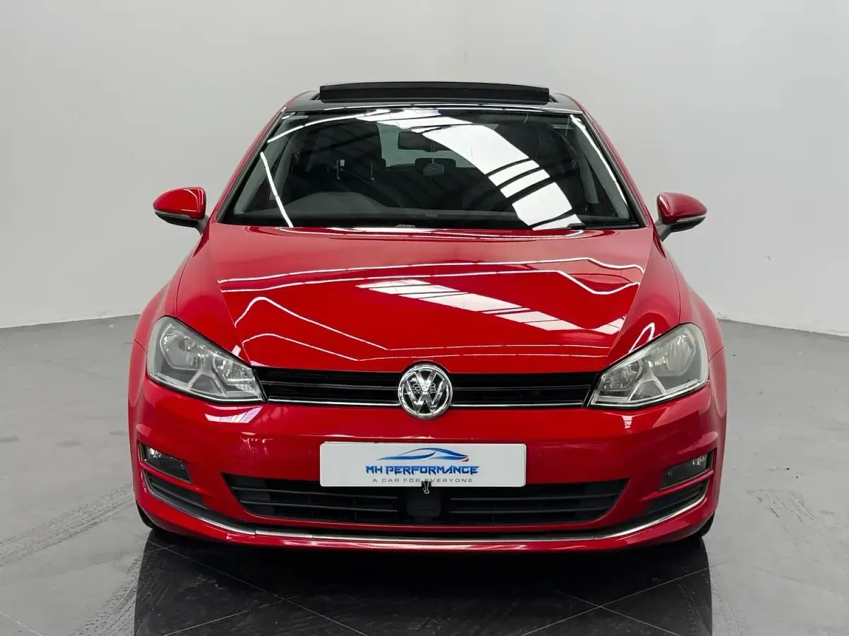 Used VW Golf VII GT 150 HP (110 kW) 2013 Red Hatchback