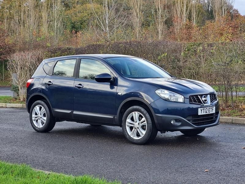 Blue Used 2012 Nissan Qashqai Acenta SUV | £3,250 (Fair price) - Image 1/4