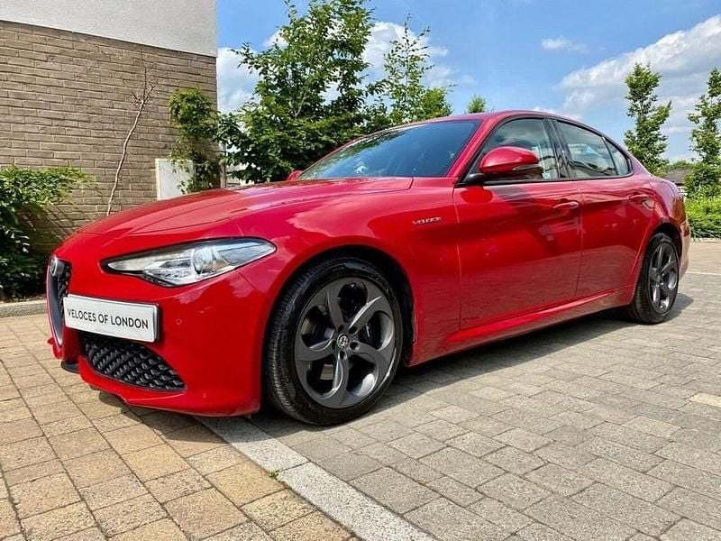 Used Alfa Romeo Giulia Veloce 280 HP (205 kW) 2018 Red Sedan