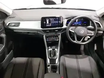 Used VW T-Roc Life 110 HP (80 kW) 2024 Black SUV