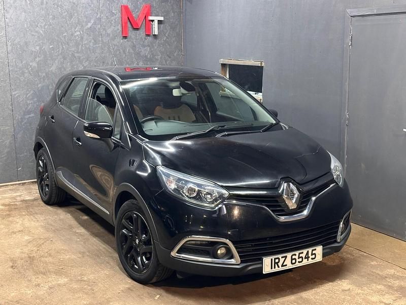 Black Used 2013 Renault Captur Dynamique SUV | £4,490 (Fair price) - Image 1/3