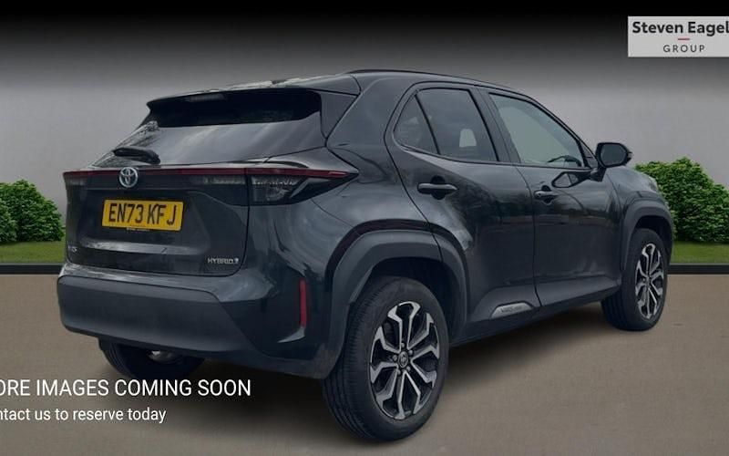 Used Toyota Yaris Hybrid Design 116 HP (85 kW) 2026 Estate