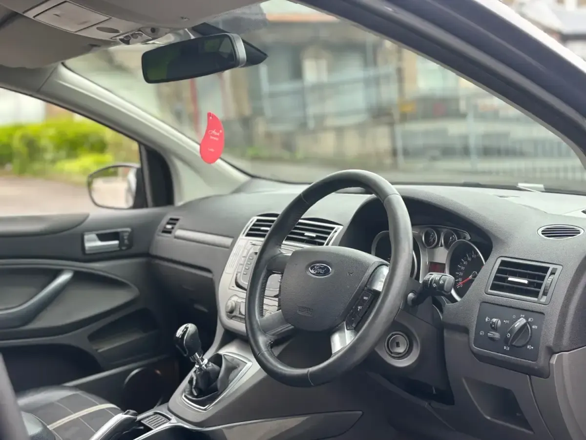 Usado Ford Kuga Titanium 2011 Azul SUV