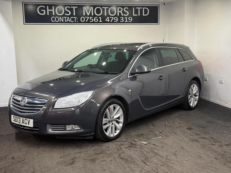 Second-hand Vauxhall Insignia SRi 160 CP (117 kW) 2013 Gri Break