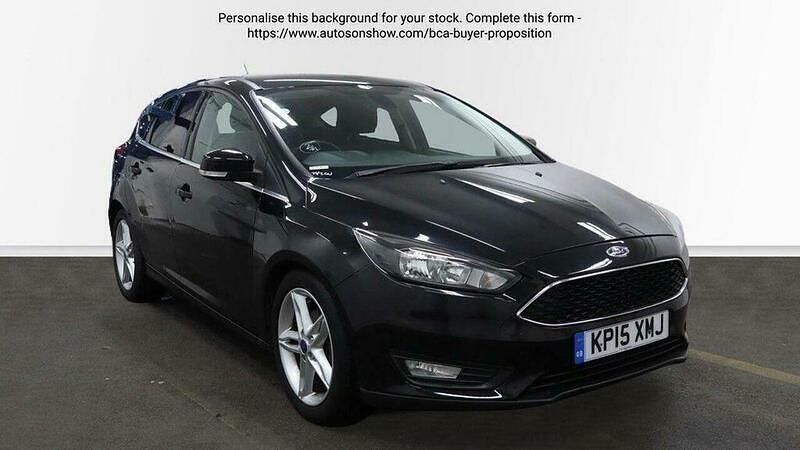 Used Ford Focus Zetec 125 HP (91 kW) 2015 Black Hatchback