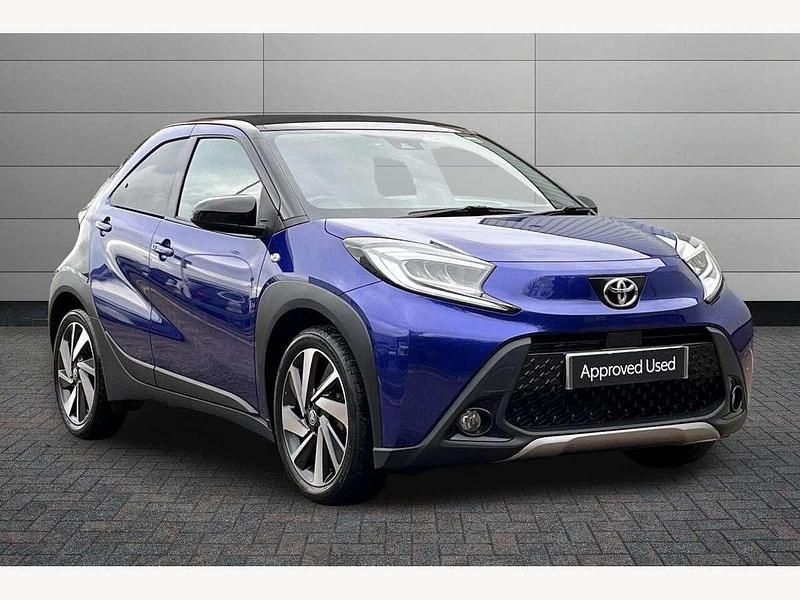Blue Used 2023 Toyota Aygo X SUV | £13,550 - Image 1/2