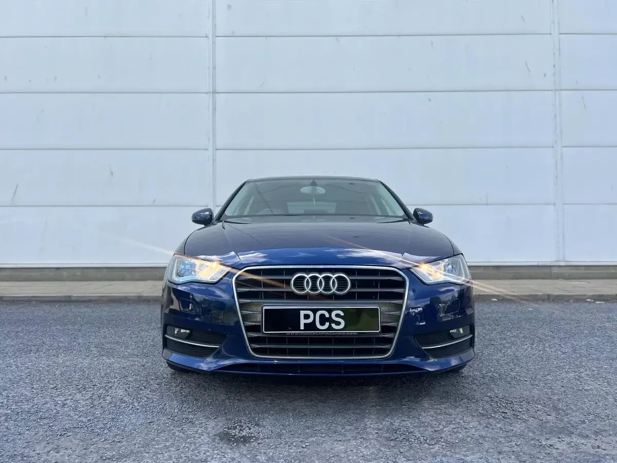 Used Audi A3 Sport 110 HP (80 kW) 2015 Blue Hatchback