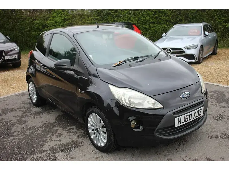Używany Ford Ka Zetec 69 KM (50 kW) 2010 Czarny Hatchback