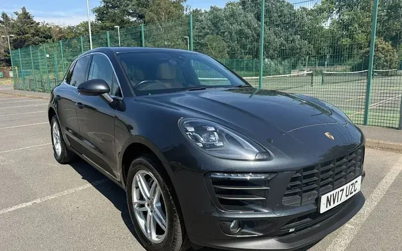 Used Porsche Macan 345 HP (253 kW) 2017 SUV