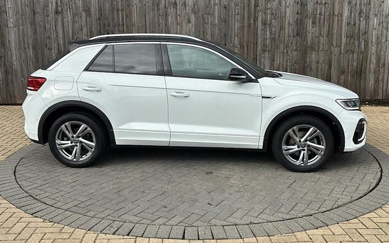 Used 2024 VW Tiguan Allspace R-line SUV | £23,999 (Super price) - Image 1/4