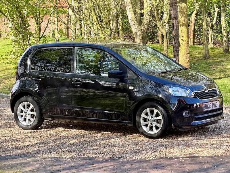 Used Skoda Citigo Elegance 75 HP (55 kW) 2013 Black Hatchback
