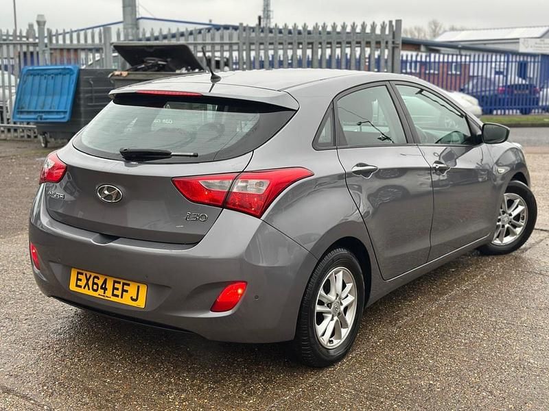 Used Hyundai i30 Active 100 HP (73 kW) 2014 Grey Hatchback
