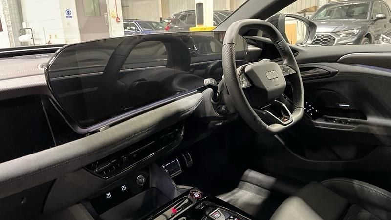 Usado Audi A6 e-tron Performance 269 kW (367 HP) 2025 Preto Carrinha