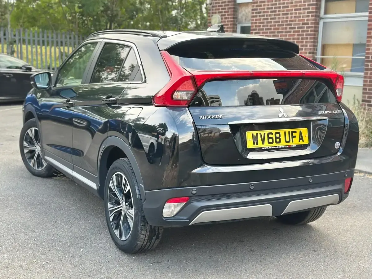 Used Mitsubishi Eclipse Cross 163 HP (119 kW) 2018 Black SUV