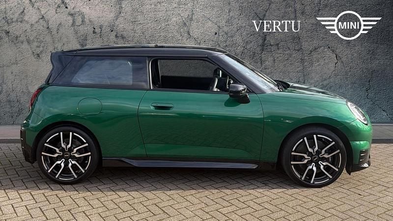 New Mini Cooper Sport 135 kW (184 HP) 2025 Hatchback