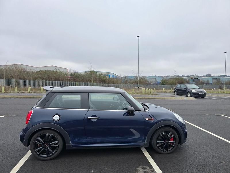 Used Mini John Cooper Works Hatch 230 HP (169 kW) 2016 Blue Hatchback