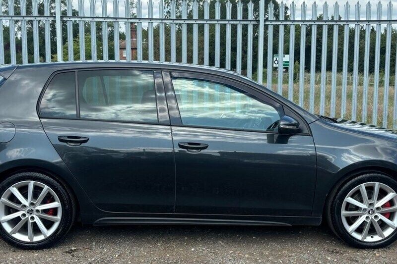 Grey Used 2011 VW Golf VI GTD Hatchback | £3,750 (Fair price) - Image 1/1