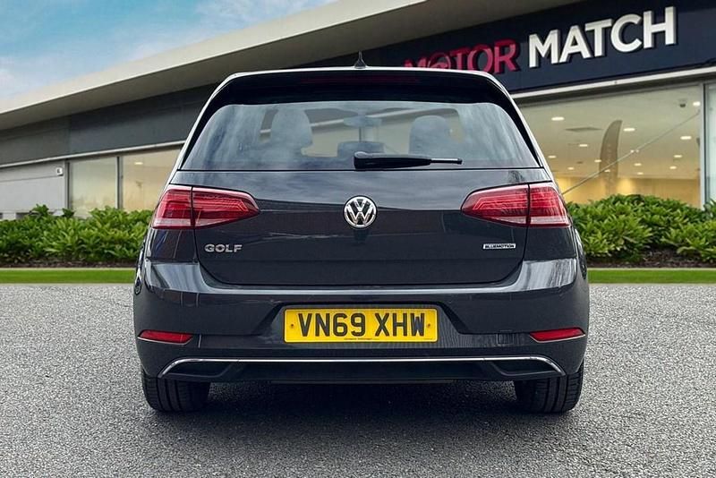 Używany VW Golf VII Edition 2019 Szary Hatchback