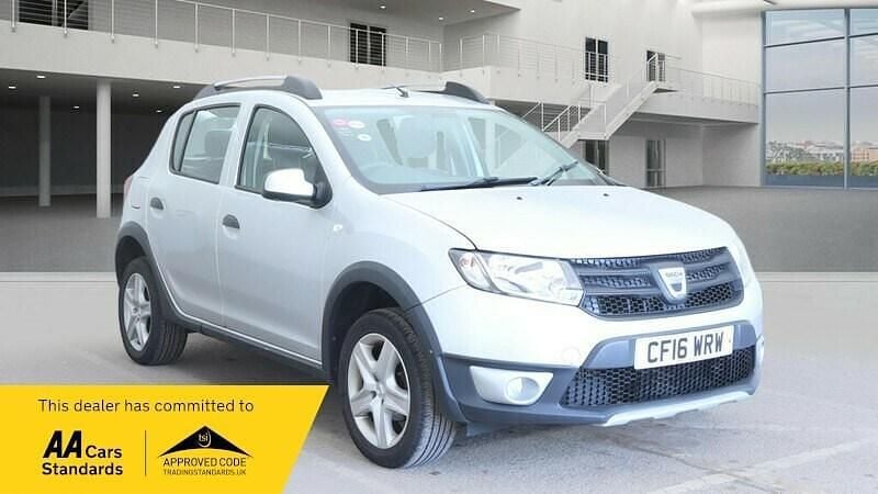 Used Dacia Sandero Stepway Ambiance 2016 Silver