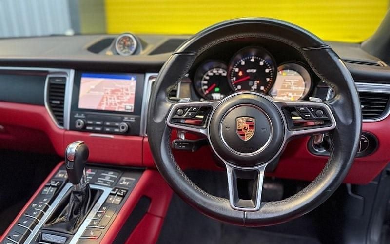 Used Porsche Macan GTS 360 HP (264 kW) 2017 SUV