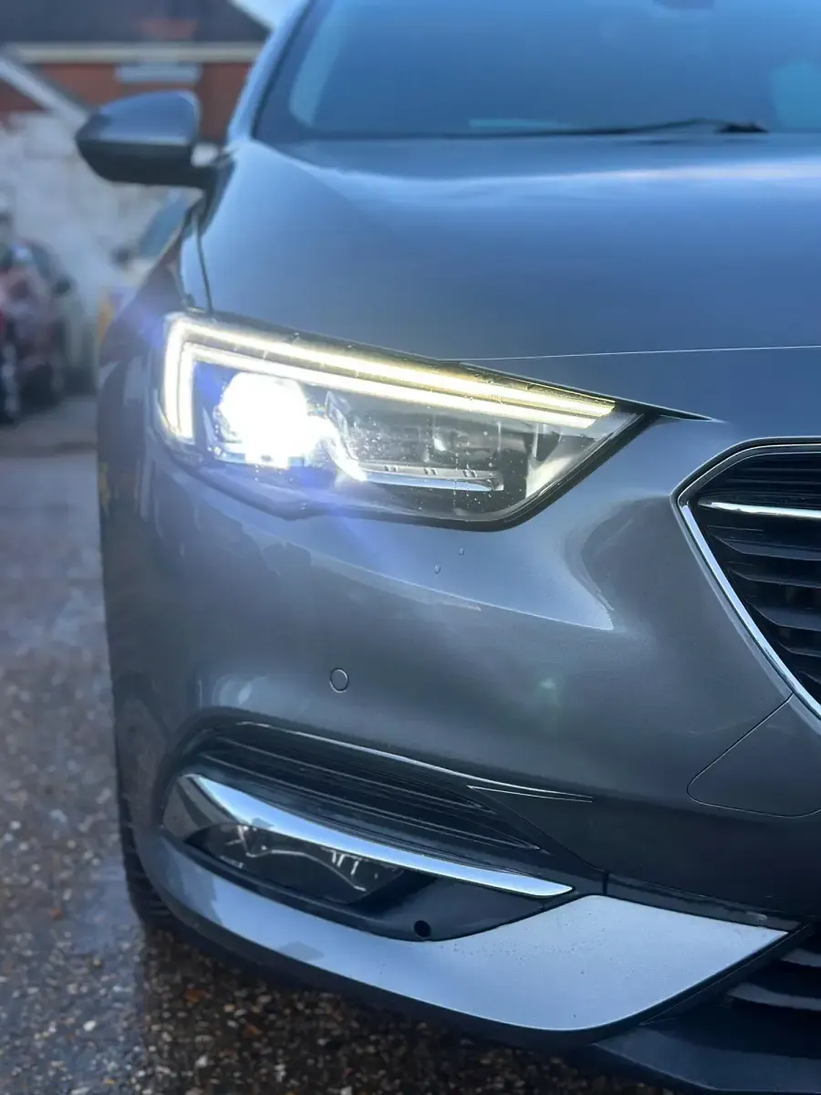 Used Vauxhall Insignia Elite 2017 Grey Estate