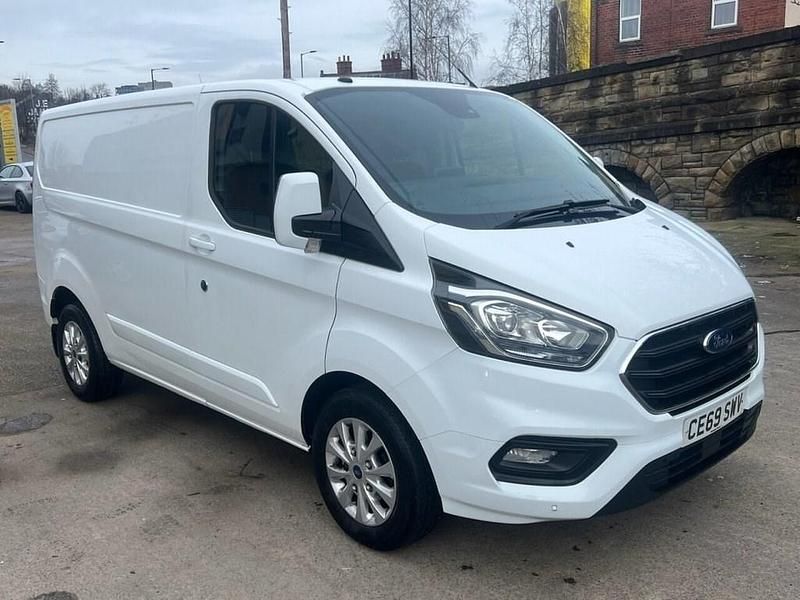 Used Ford Transit Custom Limited 2019 White Van