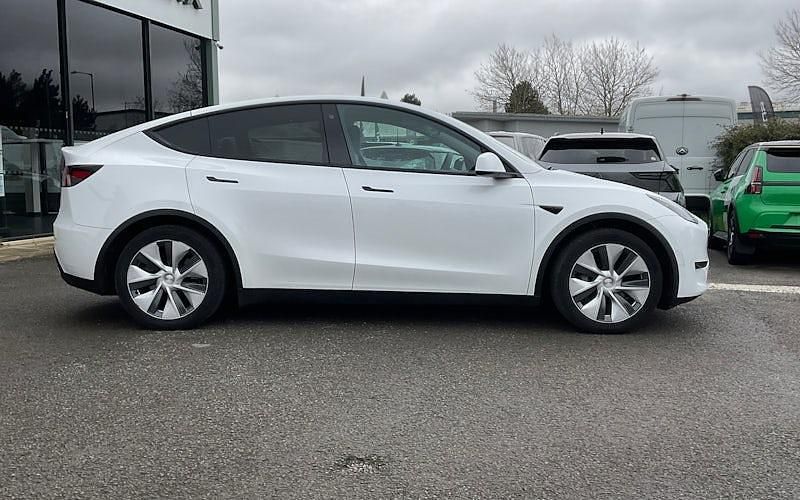 Used Tesla Model Y RWD 219 kW (299 HP) 2024 SUV