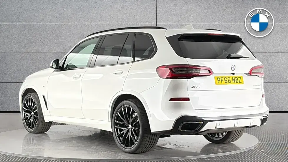 Used BMW X5 M Sport 261 HP (191 kW) 2018 White SUV