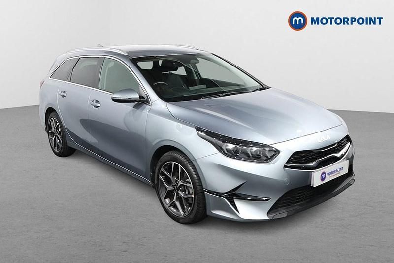 Used Kia Ceed 2024 Silver Hatchback