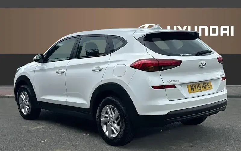 Used Hyundai Tucson 132 HP (97 kW) 2019 White SUV