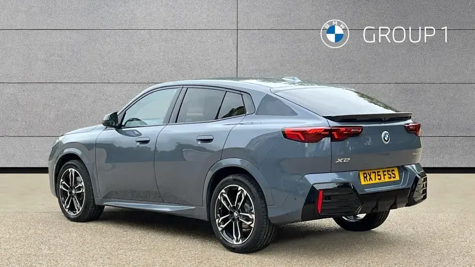Usado BMW X2 M Sport 168 CV (123 kW) 2025 Gris SUV