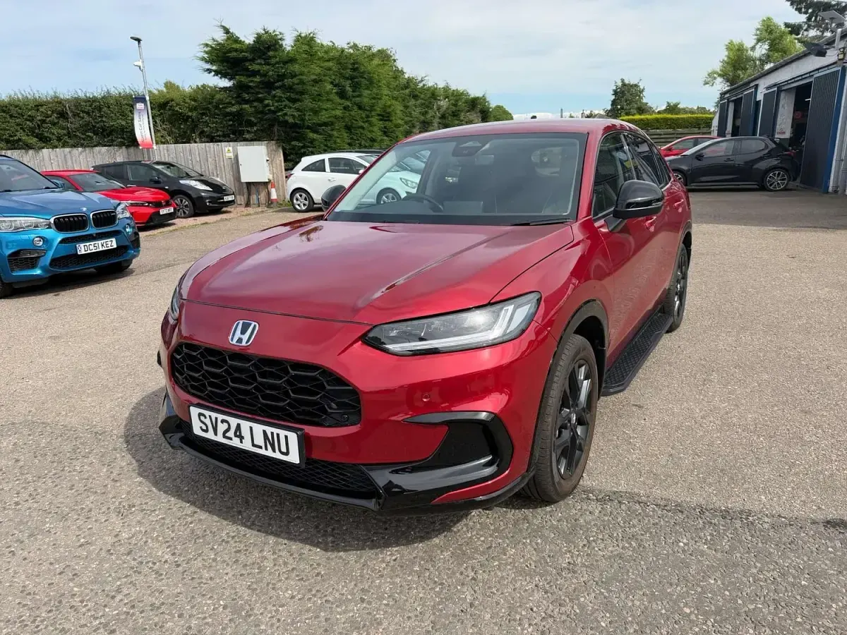 Used Honda ZR-V Sport 184 HP (135 kW) 2024 Red SUV