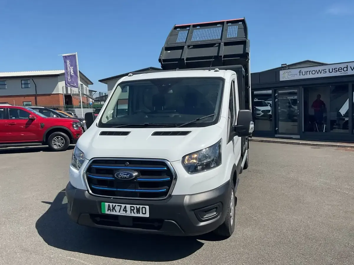 Used Ford Transit 135 kW (184 HP) 2024 White Cabriolet