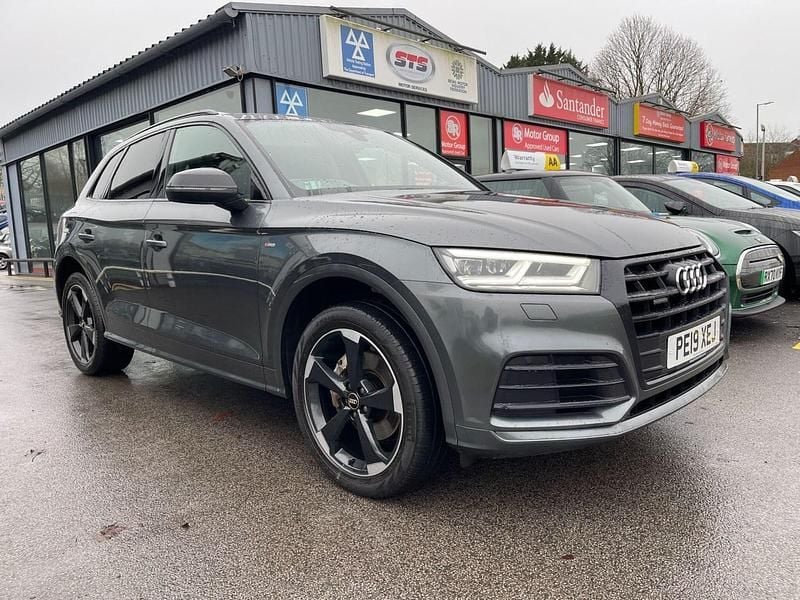 Used Audi Q5 Black Edition 190 HP (139 kW) 2019 Grey SUV