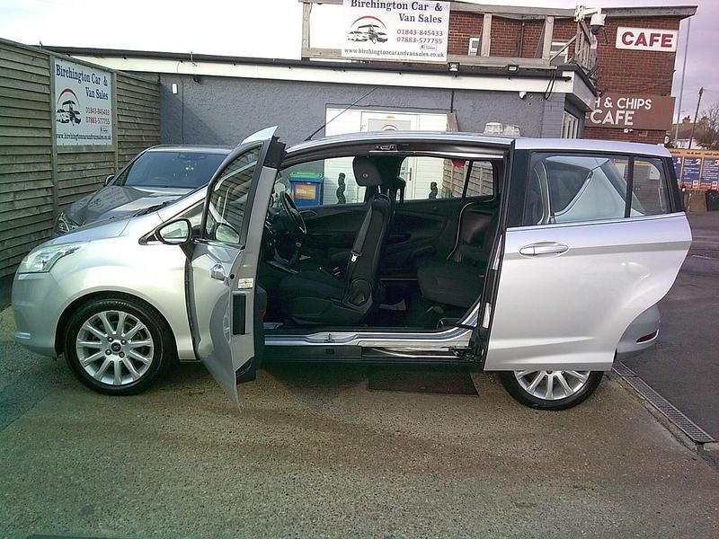 Used Ford B-MAX Titanium 120 HP (88 kW) 2014 Silver MPV